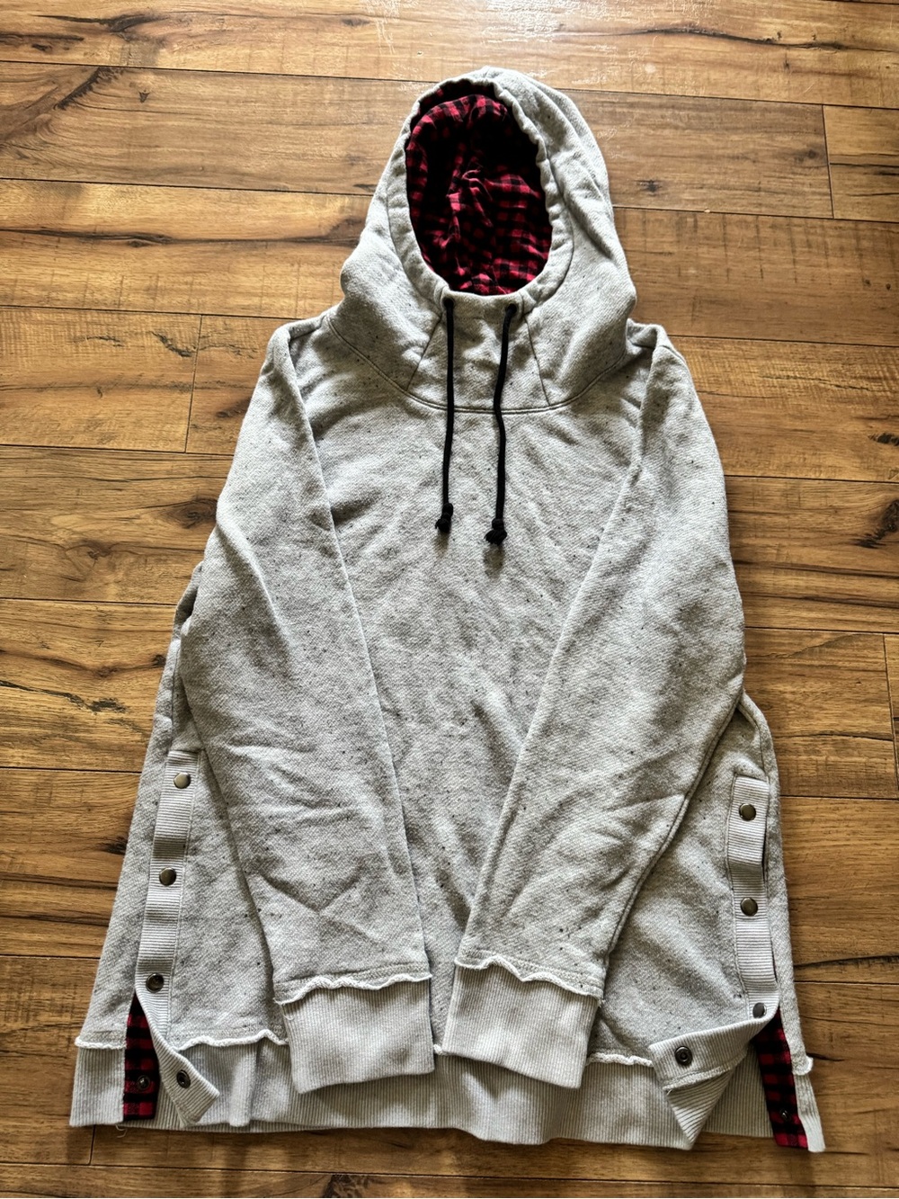 Maurice’s XL Buffalo Plaid Hoodie